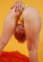 ATK Natural & Hairy: Vaselisa (Vaselisa spreading her furry little twat.)