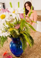 ATK Natural & Hairy: Alicia Silver (Hairy MILF Alicia shows off her bush)