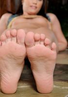 ATK Premium: Brandi Belle (Brandi shows off her feet and sweet pink meat)