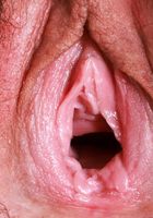 ATK Natural & Hairy: Amber Summer (Amber Summer Gapes Her Hairy Pussy and Takes a Tinkle)