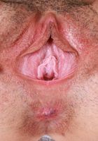 ATK Galleria: Amber Summer (Amber is rocking tight shorts and a nice camel toe)