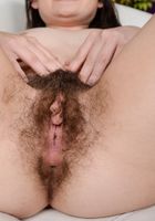 ATK Natural & Hairy: Amy Faye (Amy does some raunchy gaping hairy pussy and ass spreads.)