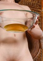 ATK Galleria: Amy Faye (Beautiful babe Amy takes a pee in a glass bowl)
