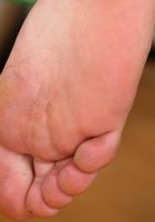 ATK Archives: Angelina (Angelina spreads her pussy.)