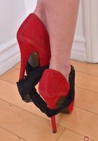 ATK Galleria: Angel Smalls (Angel Smalls lets you take a peek)