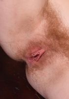 ATK Archives: Anna (Anna spreads her pussy.)