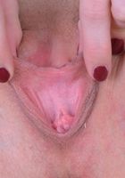 ATK Galleria: Anya Olsen (Anya Olsen is inviting you to get behind her)