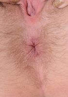 ATK Natural & Hairy: Ariel McGwire (Ariel McGwire in young and hairy)