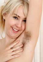 ATK Natural & Hairy: Aali Rousseau (Aali throws that fur around.)