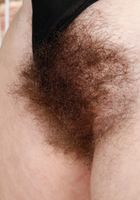 ATK Natural & Hairy: Aali Rousseau (Aali Rousseau in young and hairy)