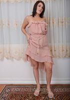 ATK Galleria: Avah Sweetz (Naughty babe Avah teases with her shaved pussy)