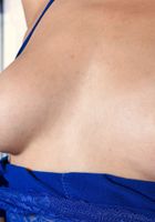 ATK Exotics: Naudi Nala (Naudi Nala in black women)