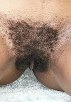 ATK Natural & Hairy: Bella Dahl (Bella Dahl pulls on her pubes in the kitchen!)