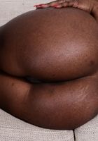 ATK Natural & Hairy: Bella Dahl (Bella Dahl loves to spread her cunt!)