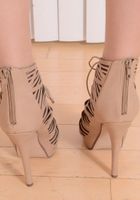 ATK Galleria: Bella Jane (Bella Jane in babes)