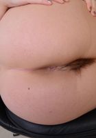 ATK Natural & Hairy: Cali Hayes (Cali Hayes melting hearts with her smile.)