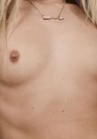 ATK Galleria: Carmen Callaway (Carmen Callaway finger bangs her petite pussy)