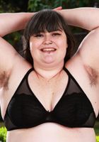 ATK Natural & Hairy: Cece Lachey (Cece Lachey in young and hairy)