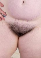 ATK Natural & Hairy: Cece Lachey (Cece Lachey in young and hairy)