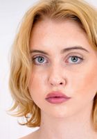 ATK Natural & Hairy: Chloe Cherry (Chloe Cherry spreads her pink pussy)