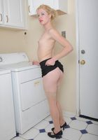 ATK Petites: Cindy (Cindy in footfetish)