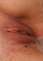 ATK Galleria: Courtney Shae (Courtney Shae is a naked babe getting wet in the tub masturbating)