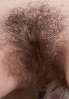 ATK Archives: Annabelle Lee (Annabelle shows off her big hairy beaver.)