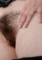 ATK Natural & Hairy: Eleanor Rose (Eleanor unleashes her fur)