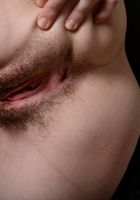 ATK Natural & Hairy: Emma Evins (Emma shows of her hairy man tamer.)