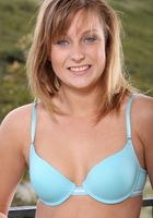 ATK Archives: Erin Chase (Erin Chase spreads her pussy)