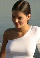 ATK Premium: Eva (Eva in candid)