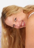 ATK Archives: Fiona (Fiona spreads her pussy.)