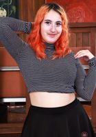 ATK Natural & Hairy: Gigi (Gigi is modeling her undies and hairyness)