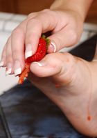 ATK Archives: Honey (Honey in footfetish)