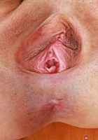 ATK Petites: Isabella Nice (Isabella Nice Footfetish Tease & Spreading)