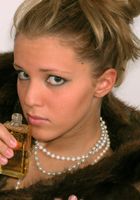 ATK Premium: Karen Dreams (Karen Dreams in artistic)