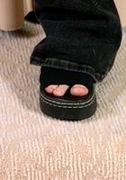 ATK Archives: Lara (Lara in footfetish)