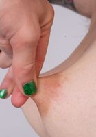 ATK Natural & Hairy: Lauren Laurent (Lauren Laurent in young and hairy)