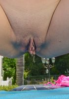 ATK Exotics: Leilani Gold (Latina Leilani shows off her feet)