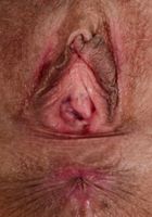 ATK Natural & Hairy: Leona (Leona in mature and hairy)