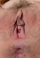 ATK Natural & Hairy: Leona (Leona in mature and hairy)