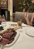 ATK Galleria: Lily Adams (Lily Adams Date BTS)