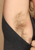 ATK Archives: Lindsey (Hairy and pregnant Lindsey stretches her pussy)