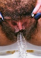 ATK Exotics: Liz (Liz in watersports)