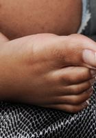 ATK Exotics: Loni Legend (Ebony Loni spreads her ass)