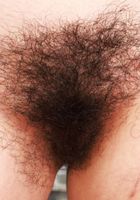 ATK Natural & Hairy: Lucy Sunflower (Lucy Sunflower Watersports)