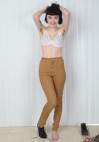 ATK Natural & Hairy: Matilda Bow (Matilda Bow touches your deep heart with her innocent smiles.)