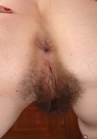 ATK Natural & Hairy: Mojito (Mojito spreads her hairy pink twat)