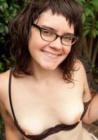 ATK Archives: Mona (Mona spreads her pussy.)