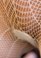 ATK Archives: Nichole Shae (Hairy Nichole takes off her stockings)